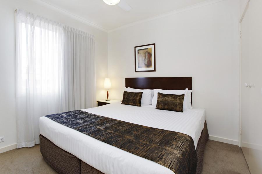 Comfort Apartments Royal Gardens Melbourne Exterior photo